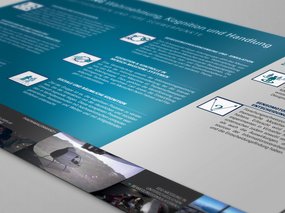 Poster & Broschüren